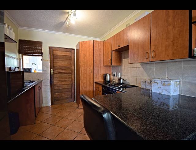 2 BEDROOM APARTMENT FOR SALE IN MONTANA
